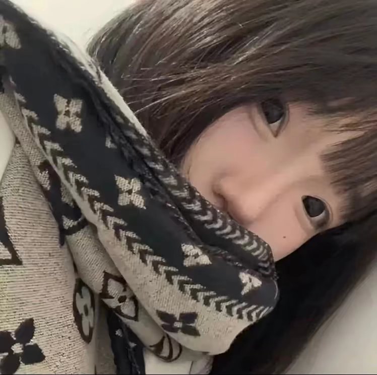 真人头像女