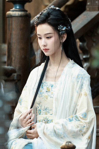 月鳞绮纪 雾妄言