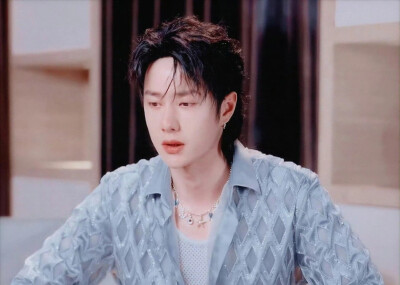 2024.8.24王一博Somebody Else's Arms【他人之怀】新歌首秀
王一博‖乐华家族十五周年演唱会