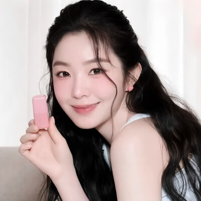 裴珠泫｜感谢ID可我本就固执送的图。～