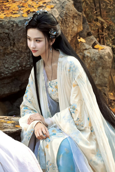 月鳞绮纪 雾妄言