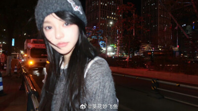 “森林的尽头是散落的光”