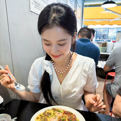 张婧仪＃头像＃女生头像＃绿色系头像＃高能量头像