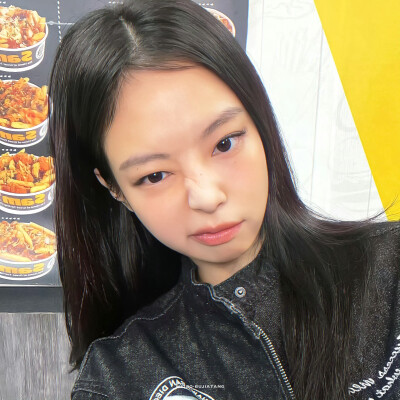 Jennie 头像