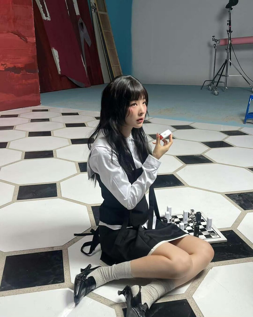 KPOP头像第188弹（姜涩琪2.0篇）
“其实你 其实你 微笑时刻最美丽”