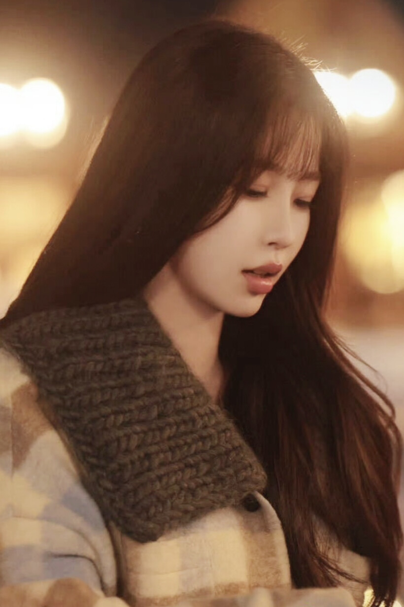 嘘，国王在冬眠 卫枝