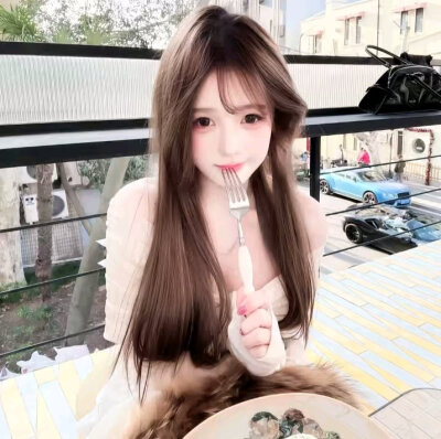 女头
