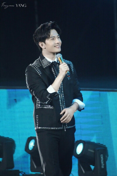 杨洋