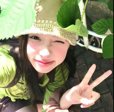 绿色