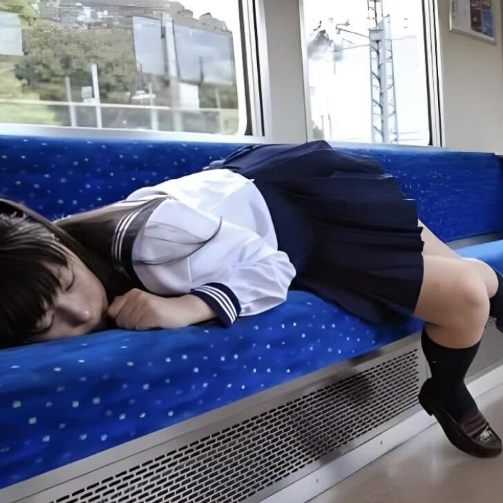 ✰
