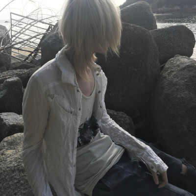 ✞