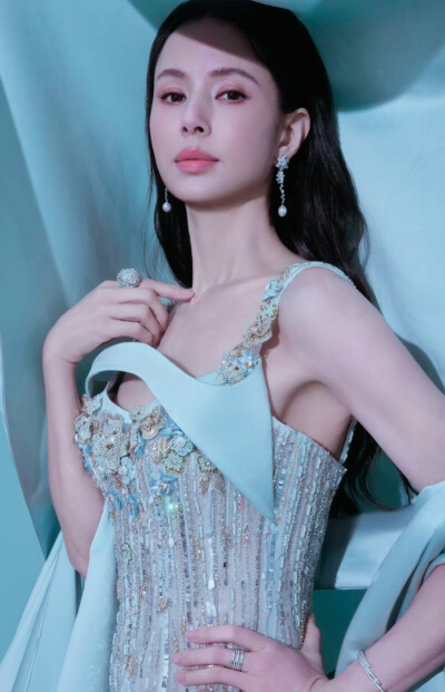 李若彤