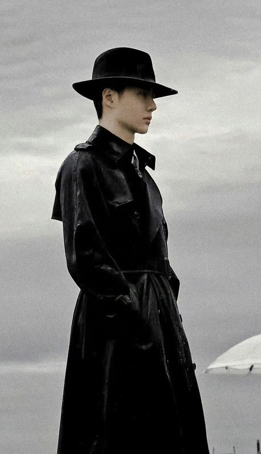 王一博电影《无名》叶先生