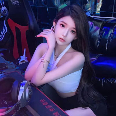 御姐