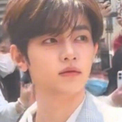 章昊