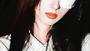 橙光女主素材
抱图看简介