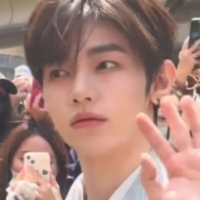 章昊