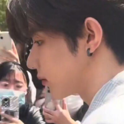 章昊