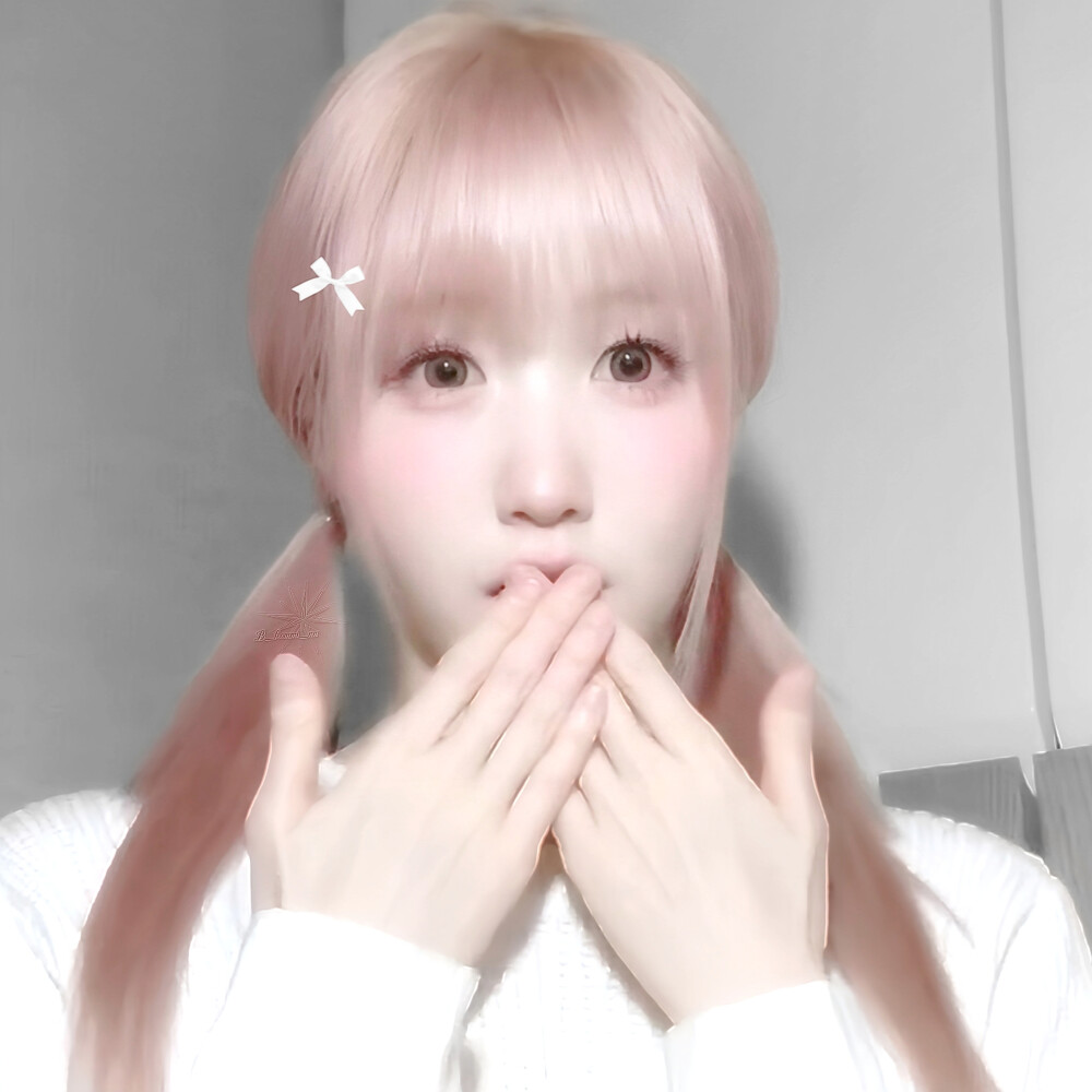 Found it in the corner＃—《角落的日记本》^写着声声泪恋