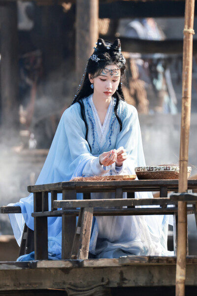 月鳞绮纪 雾妄言