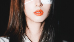 橙光女主素材
抱图看简介