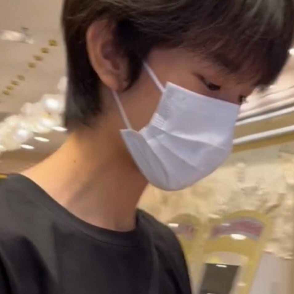 其实我每次修陈麦冬时期都心疼这个小薯，这个时候太太瘦了…