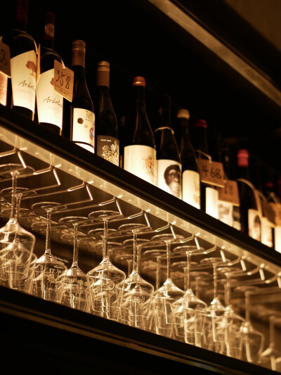 白日放歌须纵酒呀 ！