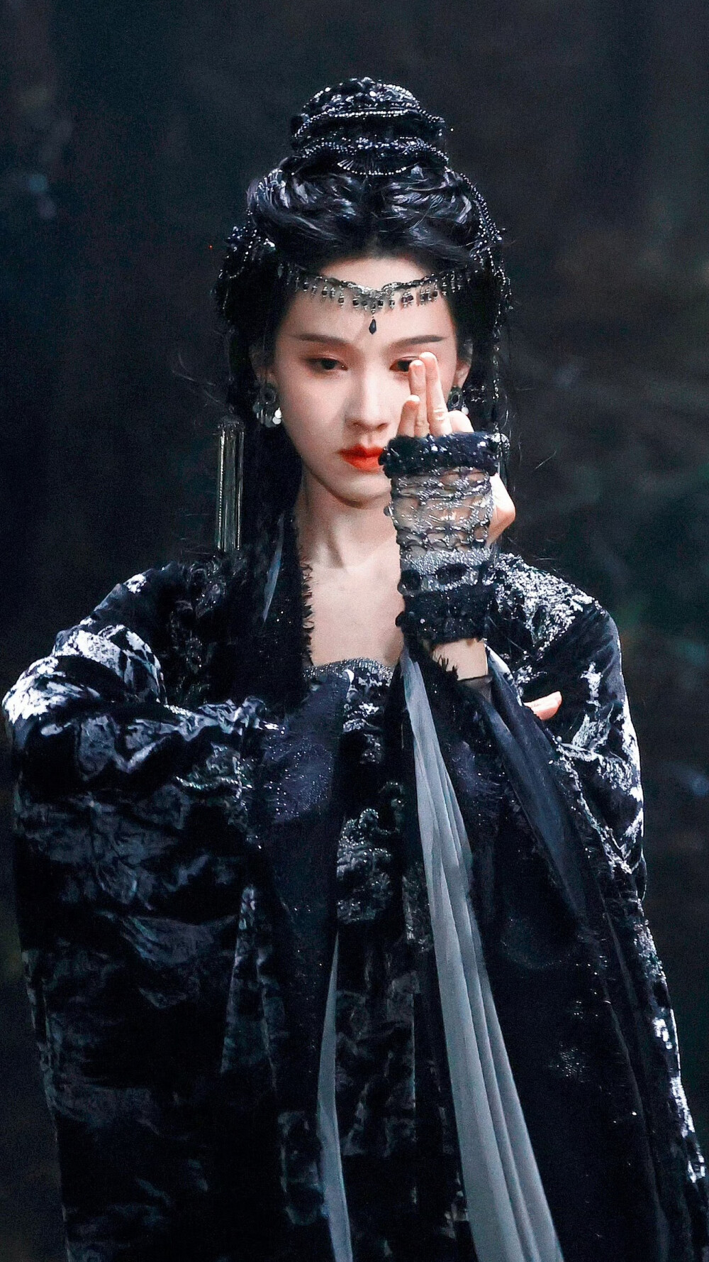 月鳞绮纪 陈都灵
