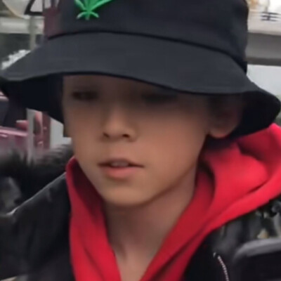 左航