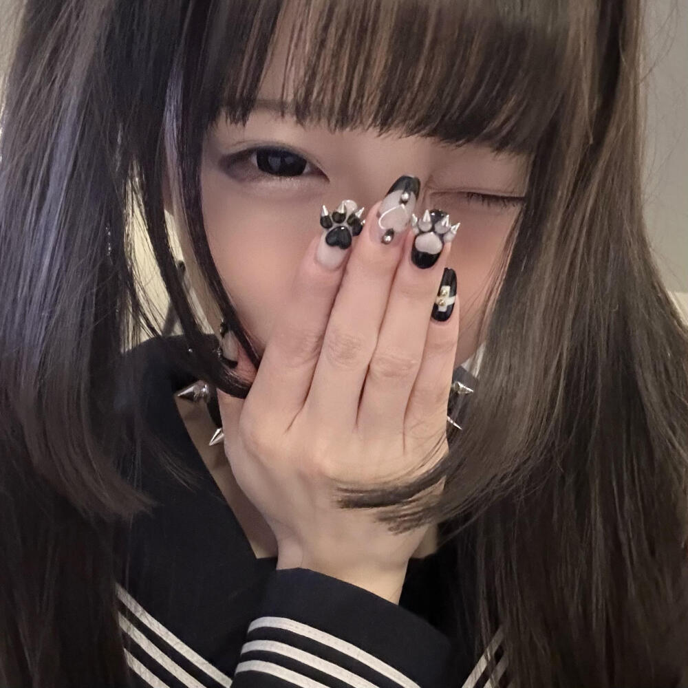 ✰