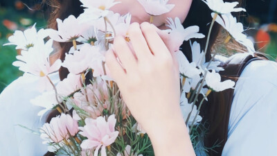 女主素材.橙光
禁二传二改
使用请标注:莫小言
礼貌拿图
侵删