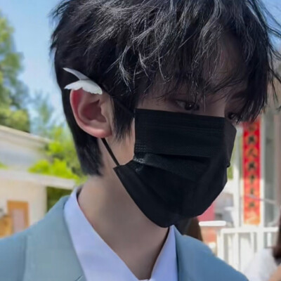 左航