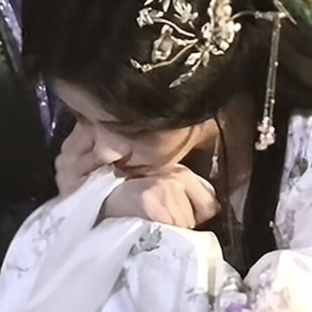 我只求今朝拥你入怀抱