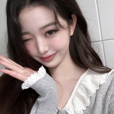 张元英