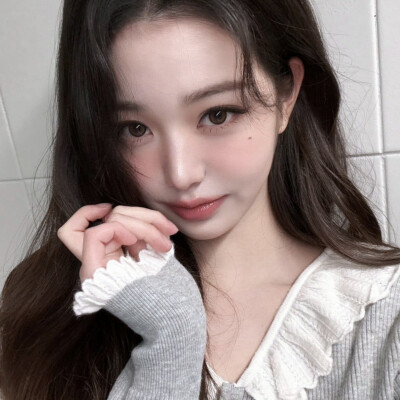 张元英