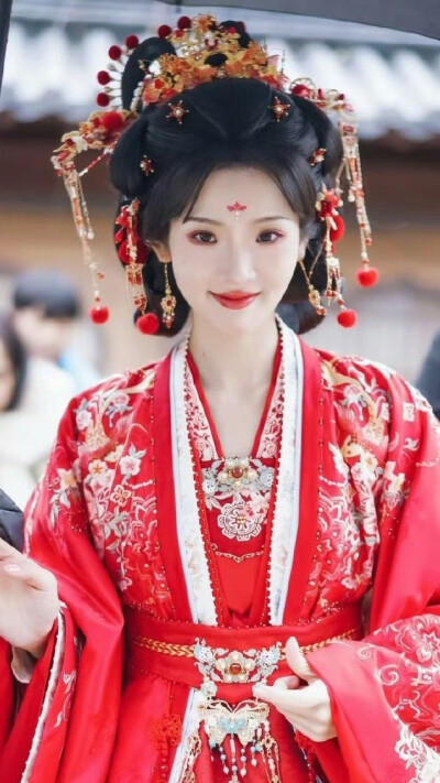 张淼怡