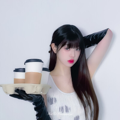 张元英