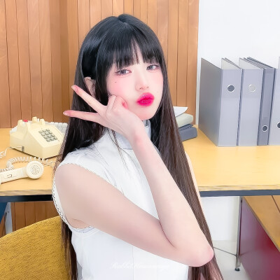 张元英