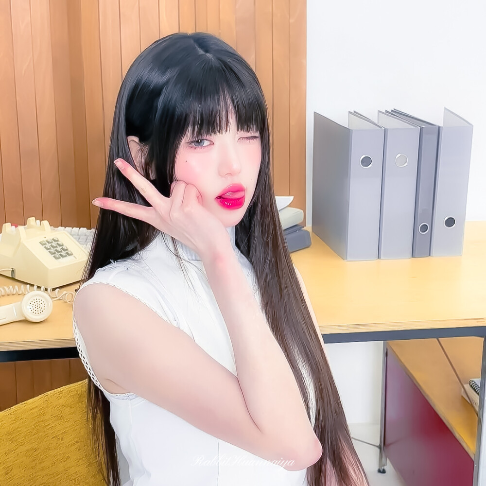 张元英