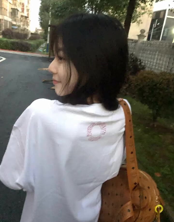 时间 能磨平无数个难言的瞬间.