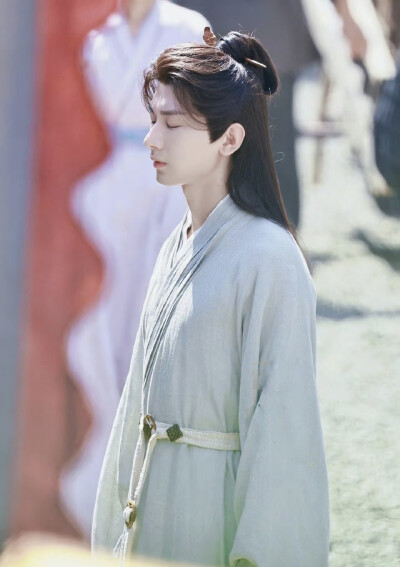 李莲花