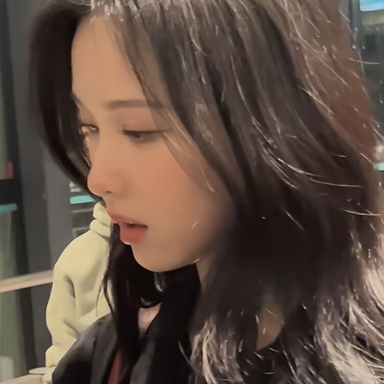 陈都灵