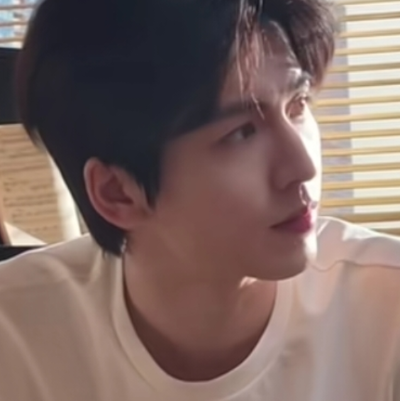 你有如此权威的脸进入娱乐圈