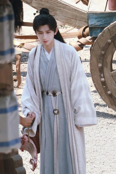 李莲花