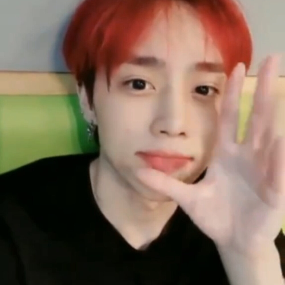 配色有点像西瓜糖