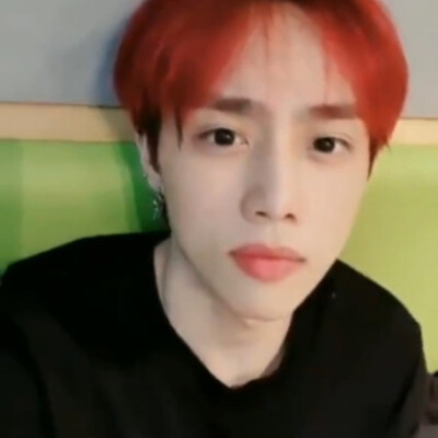 配色有点像西瓜糖