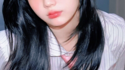 校园女主素材.橙光
禁二传，可二改
使用请标注:莫小言
礼貌拿图
侵删（原图来源网络）