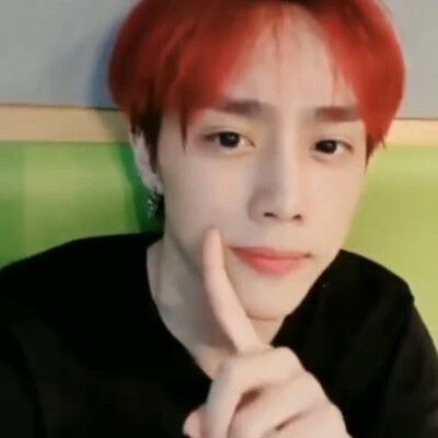 配色有点像西瓜糖