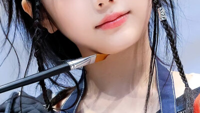 校园女主素材.橙光
禁二传，可二改
使用请标注:莫小言
礼貌拿图
侵删（原图来源网络）