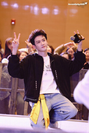 阳光开朗大男孩儿